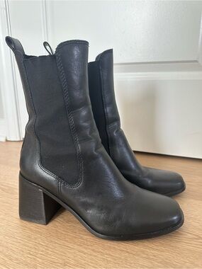 Steve Madden Argent Black Chelsea Boots SZ 9